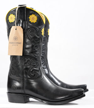 Modern Ranch Road Rosette Inlay • Women’s 6.5 B