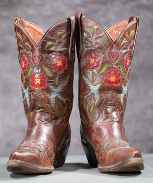 Vintage Dan Post Bluebird Cowgirl Boots
Size: Women’s 7 M