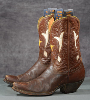 Rare Vintage 1950s Tony Lama Gold Star Inlay Cowgirl Boots
Size: Ladies 7 M