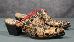 Vintage Liberty Day of the Dead Hand-Tooled Skull Mules
Size: Women’s 8.5 B