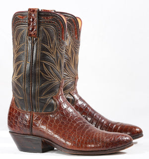 Late 1960s Alligator Cowboy Boots:
Size: Men’s 9 B