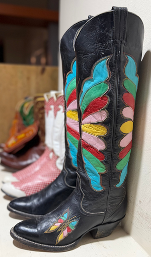 Descriptive image text