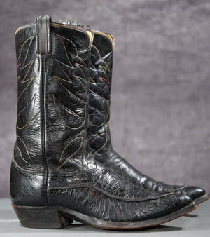 Vintage Tony Lama Pre-Ban Sea Turtle Rainbow Stitch Cowboy Boots
Size: Men’s 10.5 D